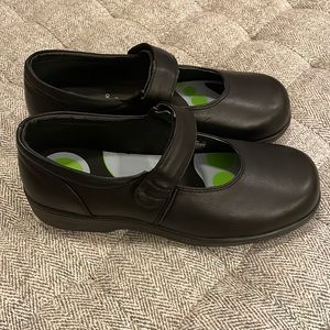 Black Leather Aetrex Mary Janes 9.5 W